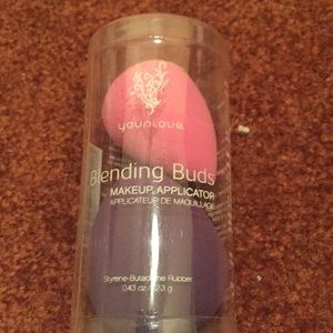 Younique blending buds